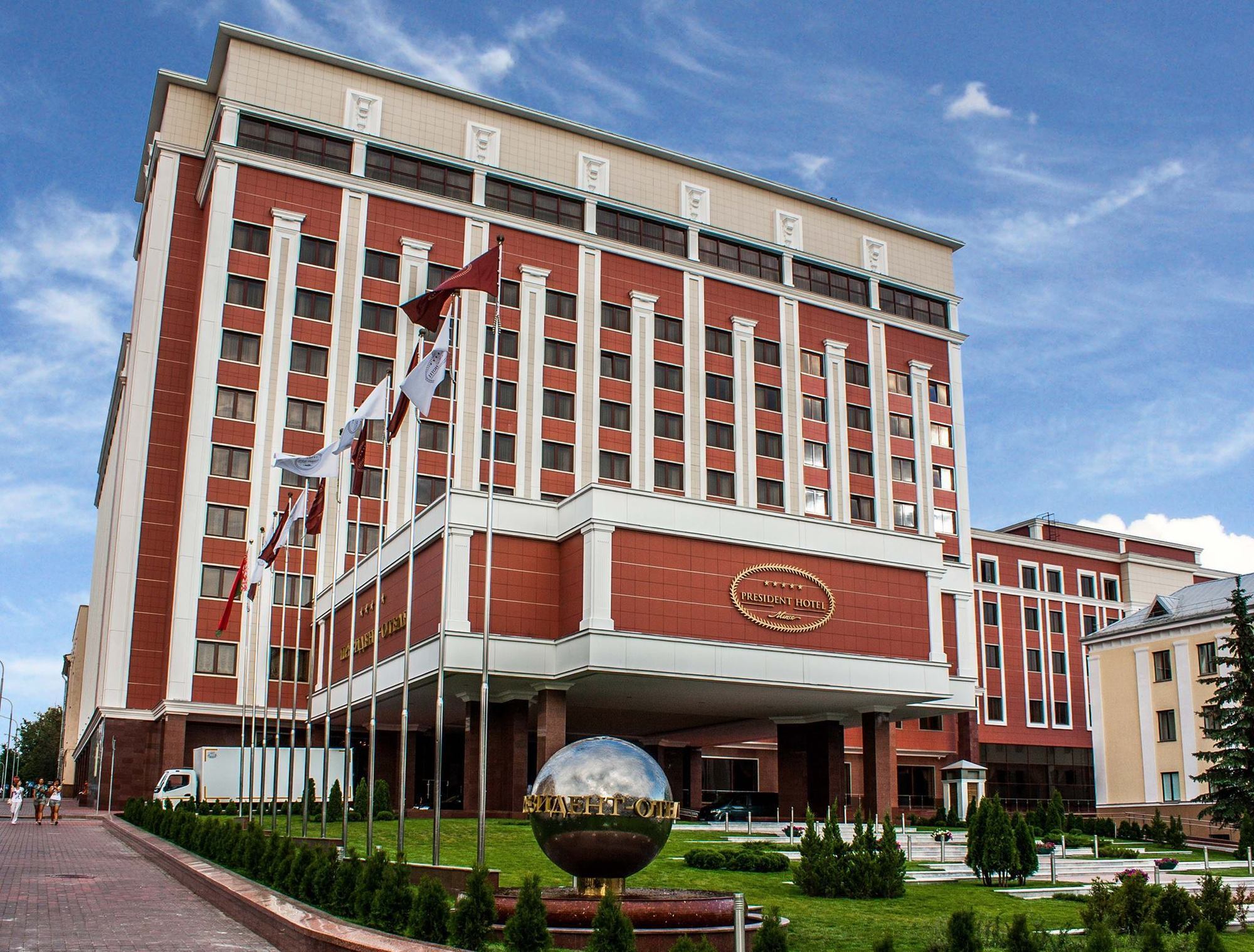 President Hotel Minsk Dış mekan fotoğraf
